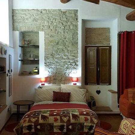 La Torretta - Cerreto Grue Bed and Breakfast Sarezzano Εξωτερικό φωτογραφία