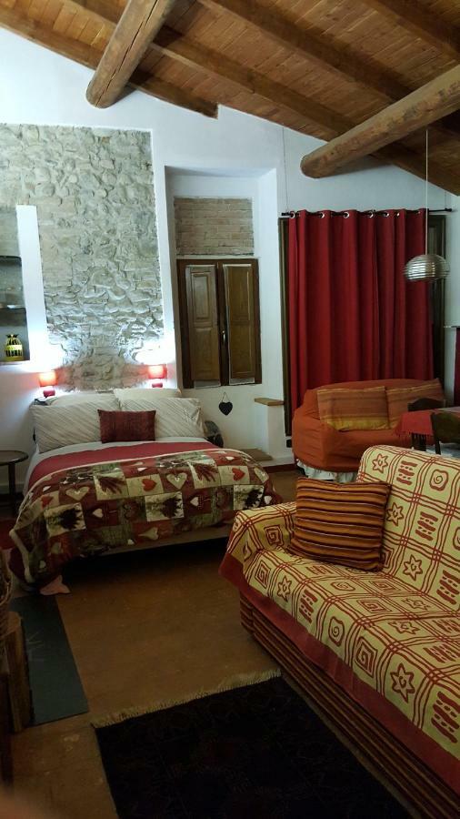 La Torretta - Cerreto Grue Bed and Breakfast Sarezzano Εξωτερικό φωτογραφία