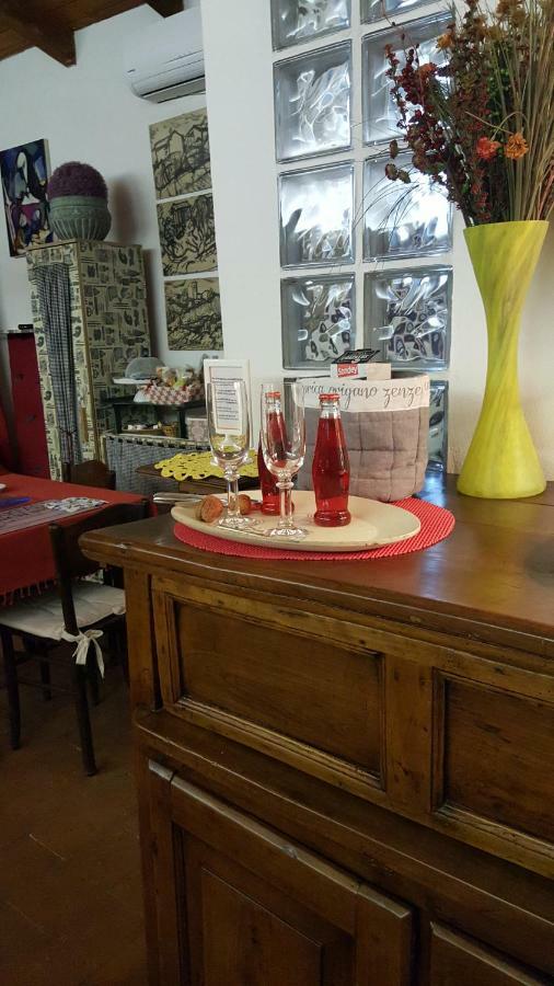 La Torretta - Cerreto Grue Bed and Breakfast Sarezzano Εξωτερικό φωτογραφία